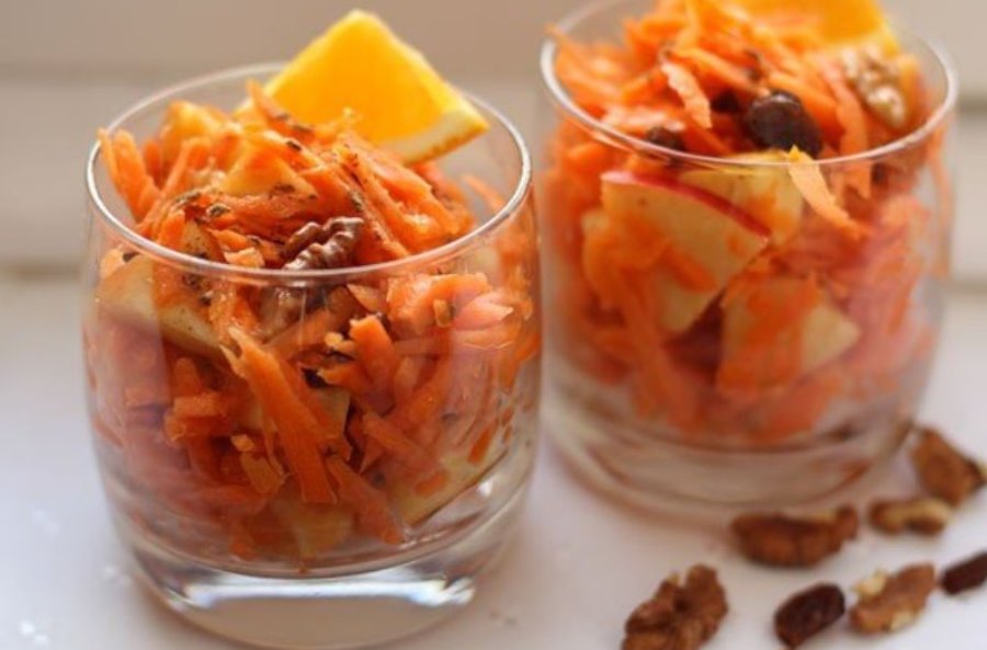 Пісний салат на олії з моркви