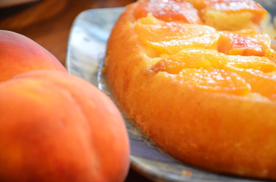 Персиковий пиріг