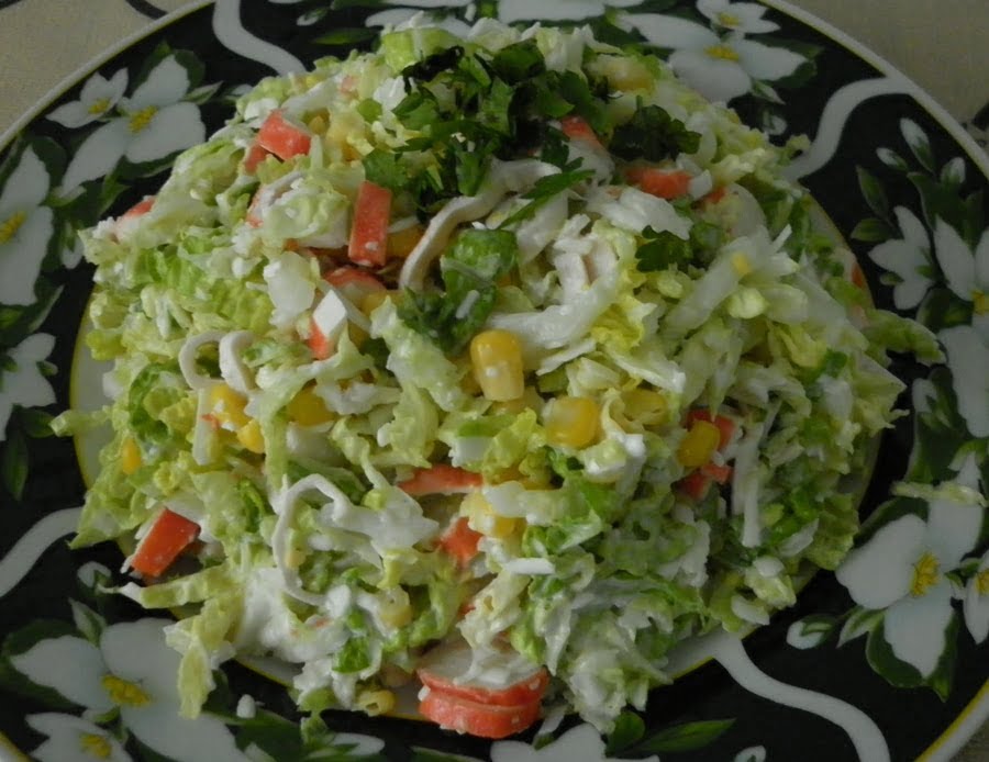 Салат з пекінської капусти і плавленого сиру
