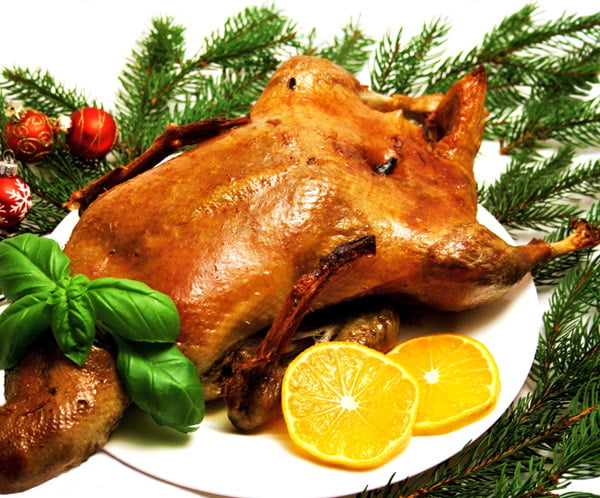 Традиційна страва Німеччини на Новий рік - запечений гусак